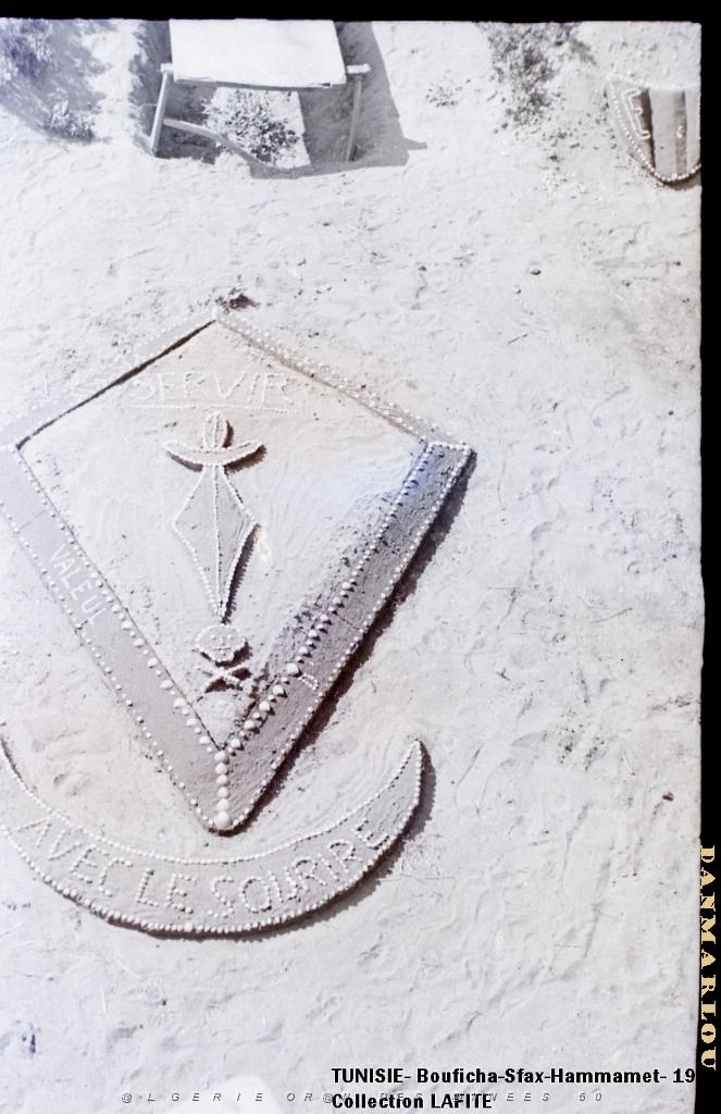 TUNISIE 1939  66 EME  REGIMENT D ARTILLERIE (1).JPG